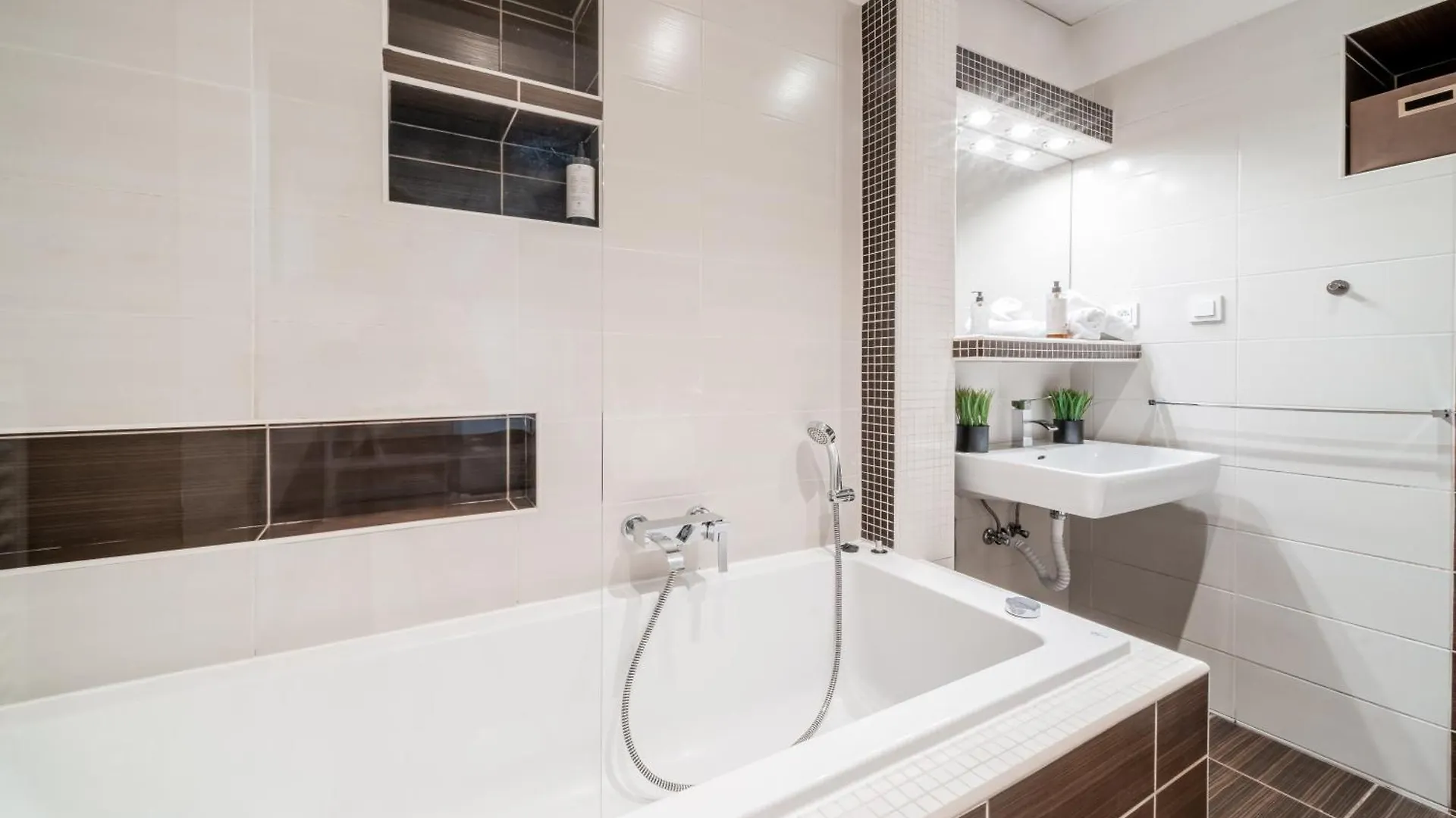 Royal Heritage Apartments - City Centre Praga